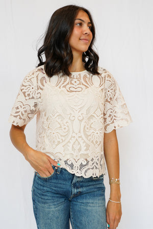 Cabellero Carmen Top in Natural Lace