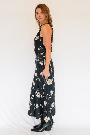 Lewinae Floral Top in Black