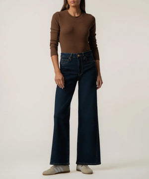KUT Meg High Rise Wide Leg Side Panel Jean in Evaluated