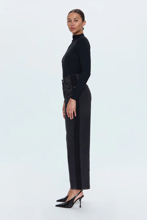 Pistola Wes Jean in Cinema