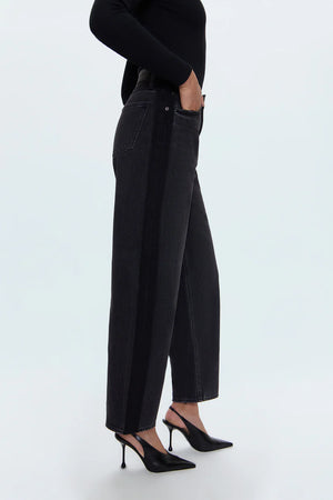 Pistola Wes Jean in Black Cinema