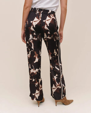 Bella Dahl Dressed Up Track Pant with Stripe