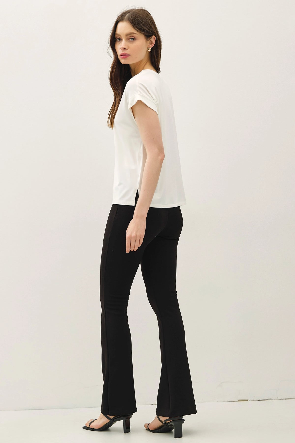 V-neck Roll Sleeve Bamboo Tee