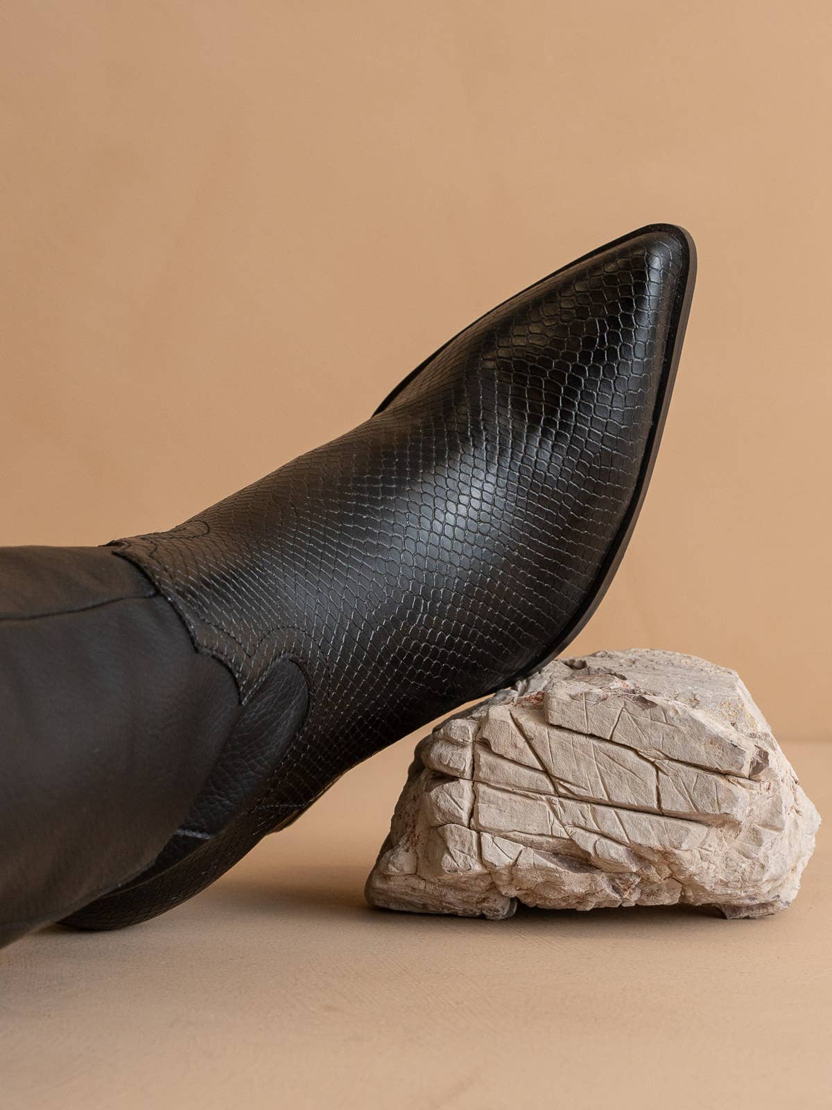 The Barcelona Black | Knee High Western Fall Boot