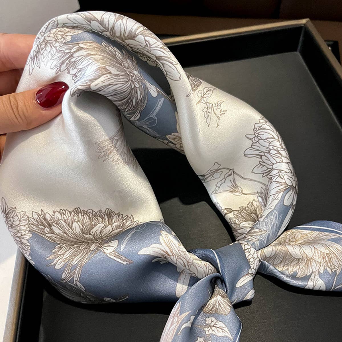 100% Mulberry Silk Square Scarf for Hair &amp; Neck_CWASC0564