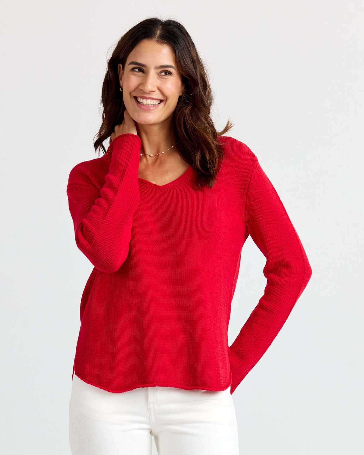 Round Edge V-Neck in Red