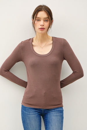 Basic Scoop Neck Long Sleeve