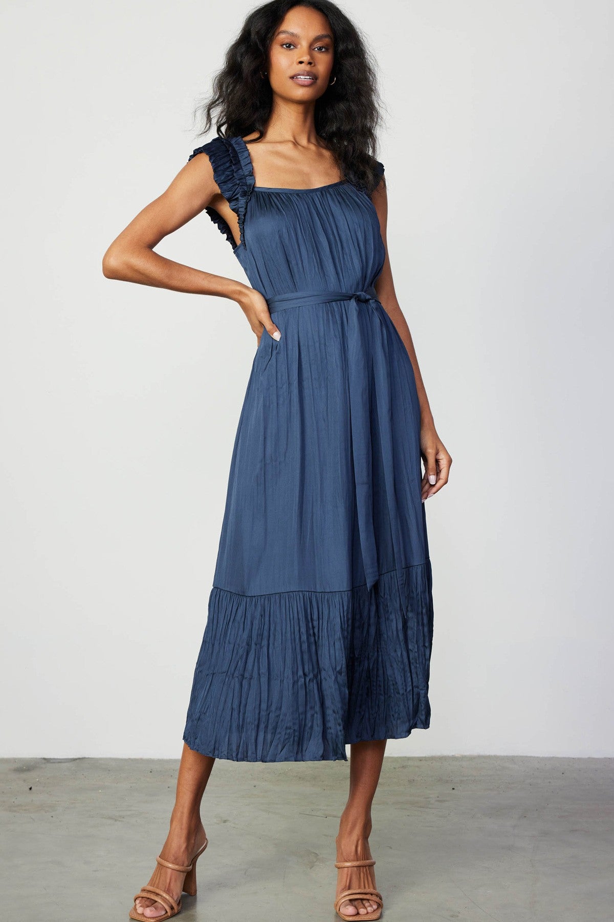 DOUBLE-LAYER RUFFLE SLEEVE CRINKLE 3Q DRESS