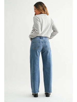 Just Black Denim Mid Rise Slim Wide Leg in Medium Wash