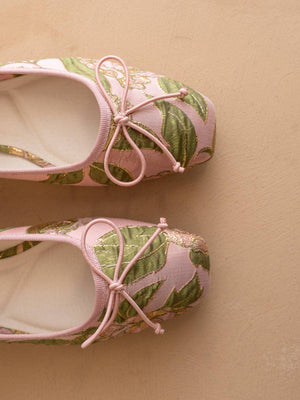 The London | Rose Garden Ballet Pointe Fall Flat