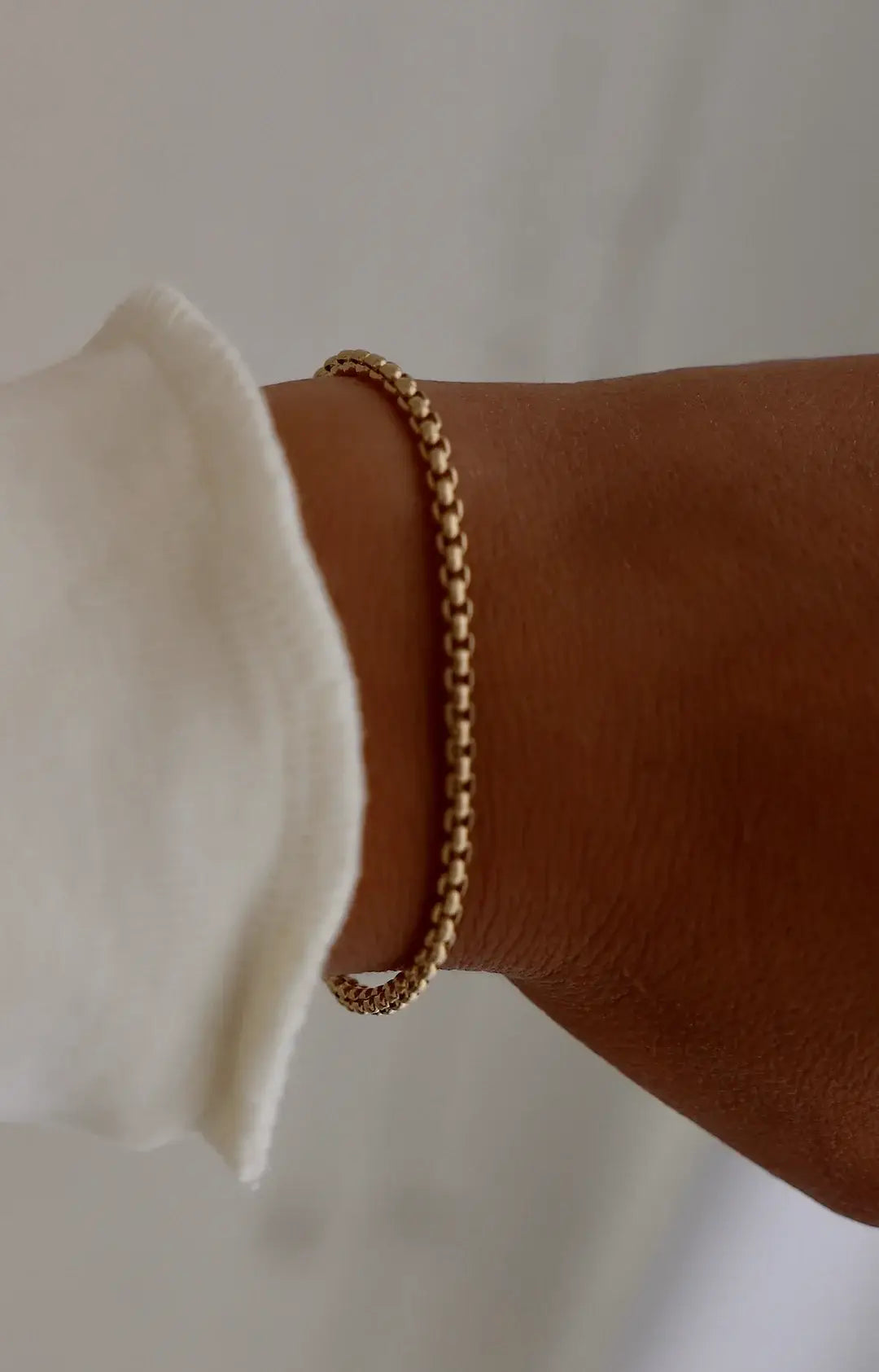 Holland Round Box Chain Bracelet