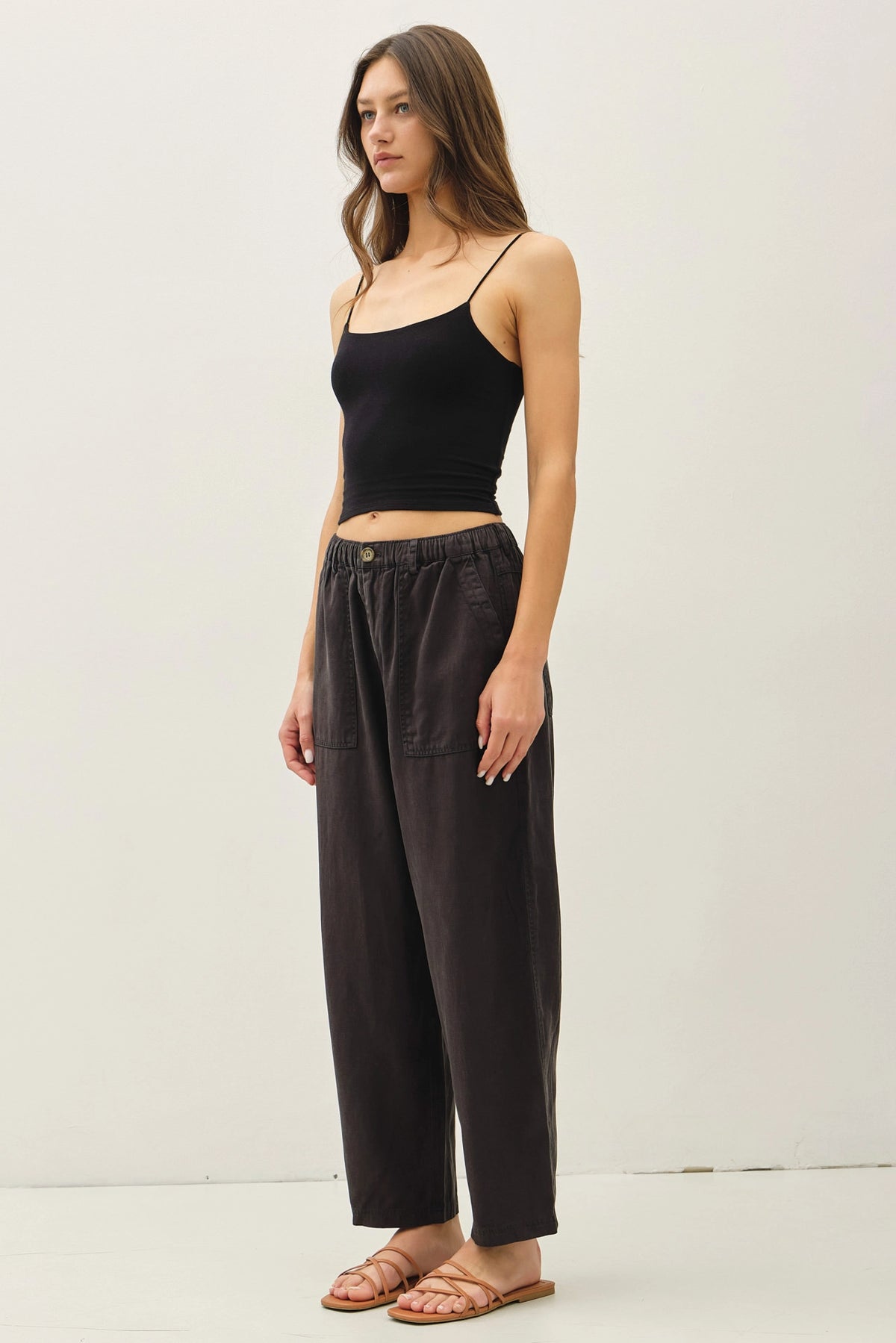 Tencel Linen Blend Barrel Tapered Pants