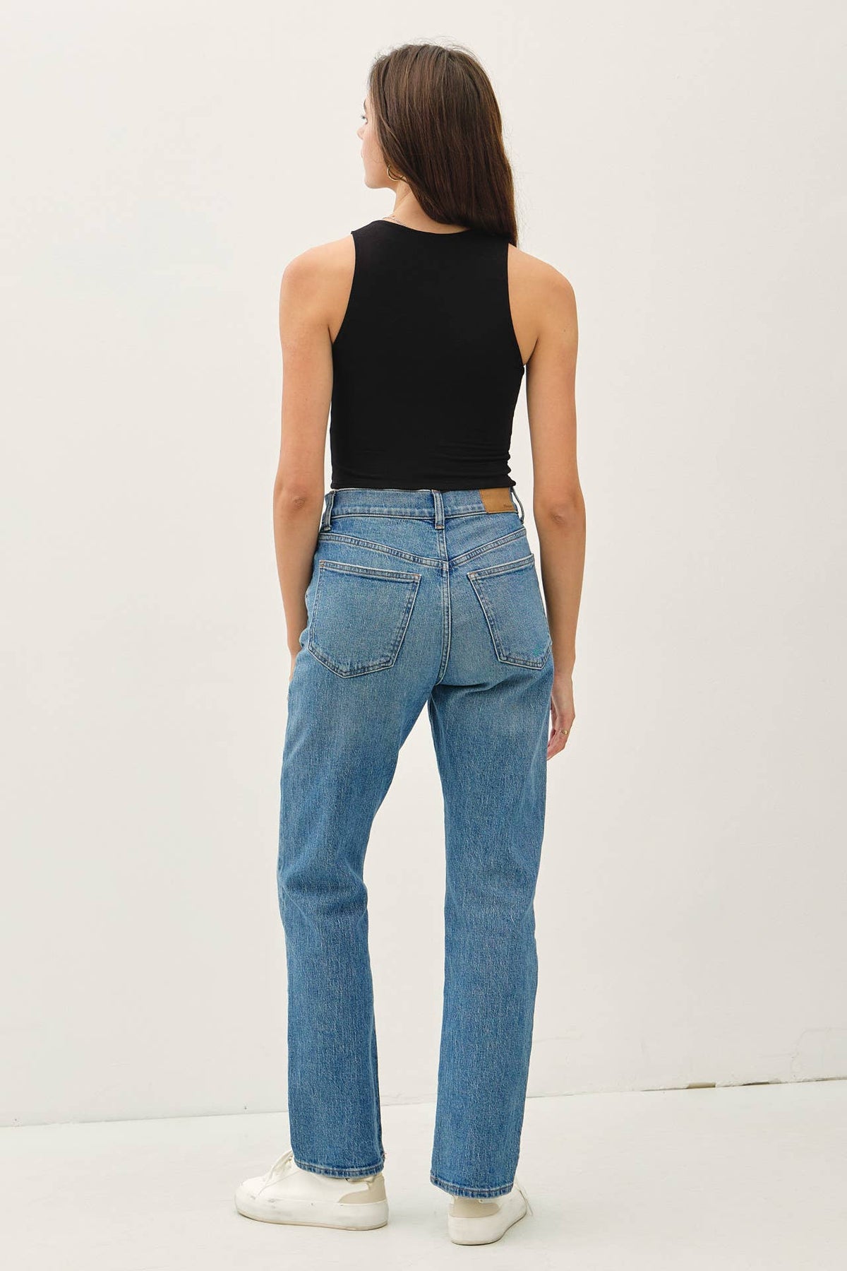 Anya Soft High Neck Cropped Tank