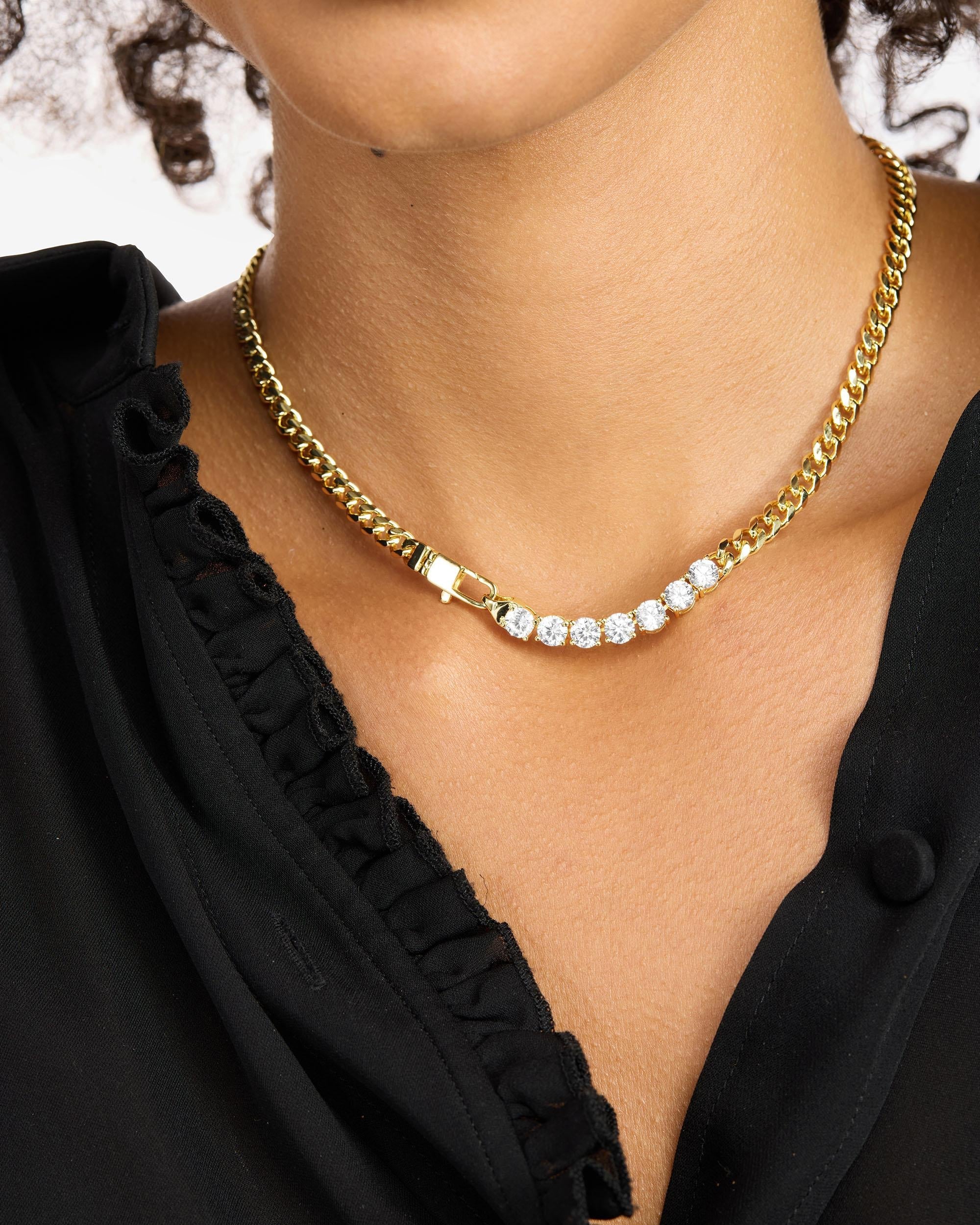 Melinda Maria Baby Julian Loves Diamonds Necklace 16' in Gold White