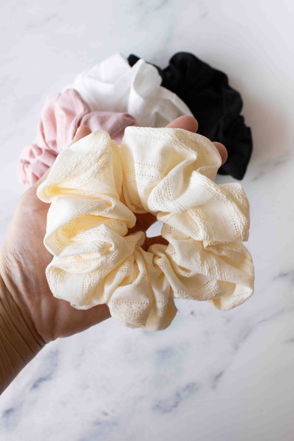 Women&#39;s Comfort Hair Scrunchie
