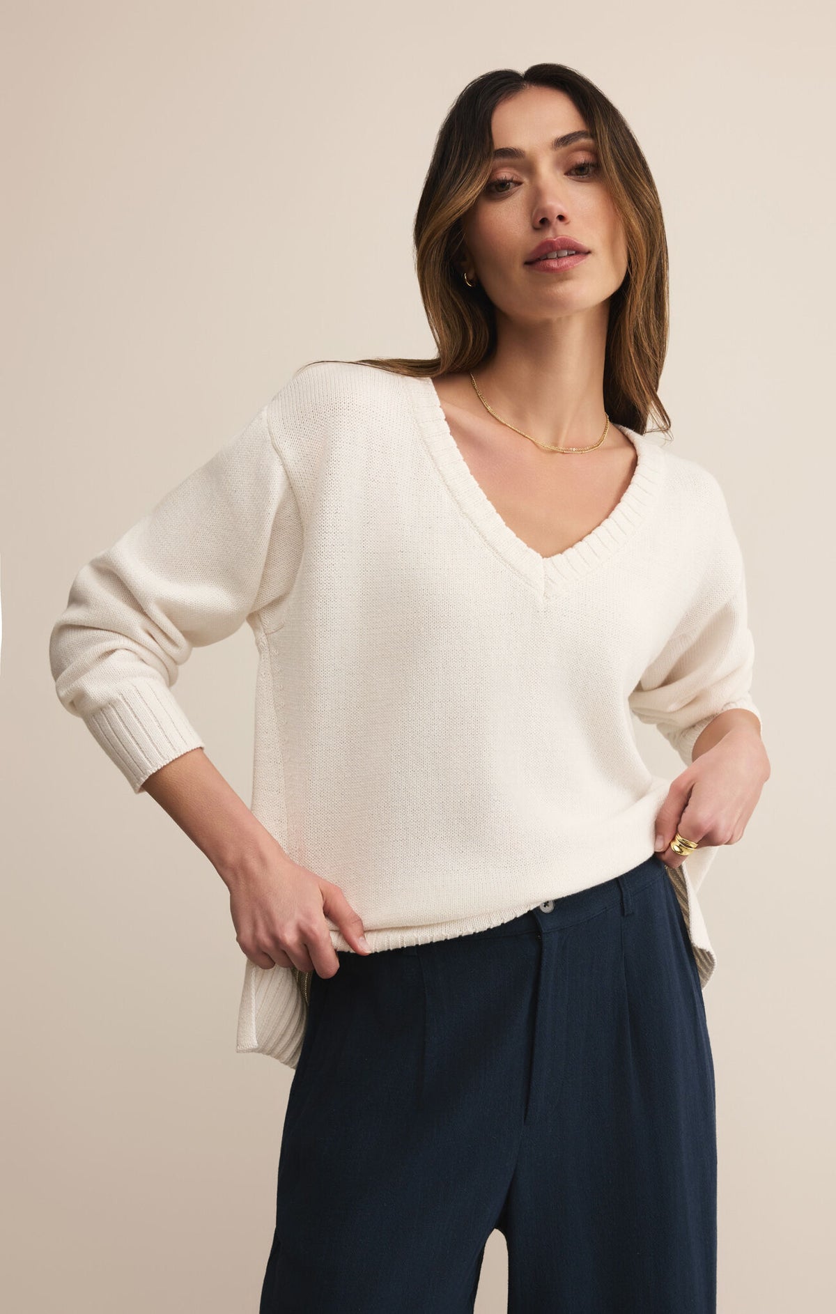 Z Supply All Around V-Neck White Sweater