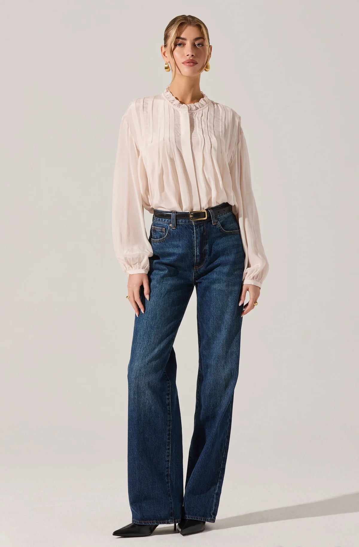 ASTR THE LABEL Ashton Blouse in Champagne