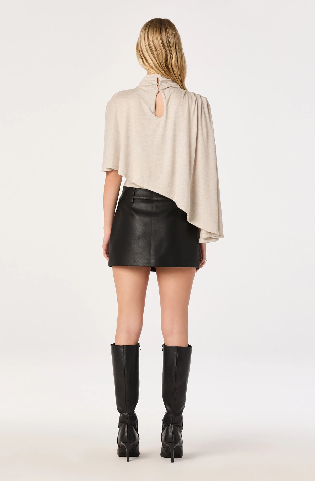 ASTR Jailene Top in Natural Heather