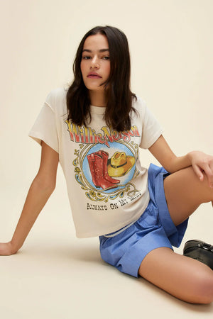 Daydreamer WILLIE NELSON Tee