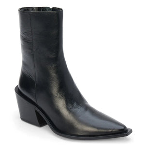 Matisse Cleo Boot in Black Leather