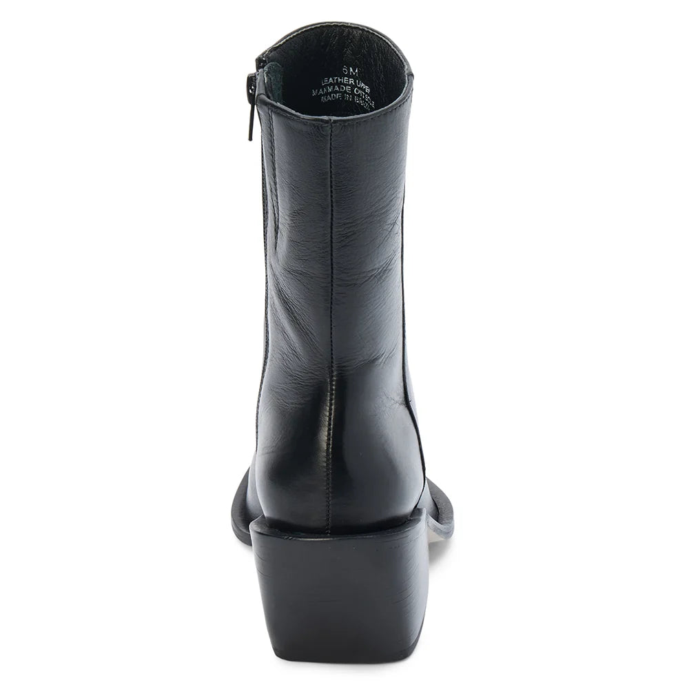 Matisse Cleo Boot in Black Leather