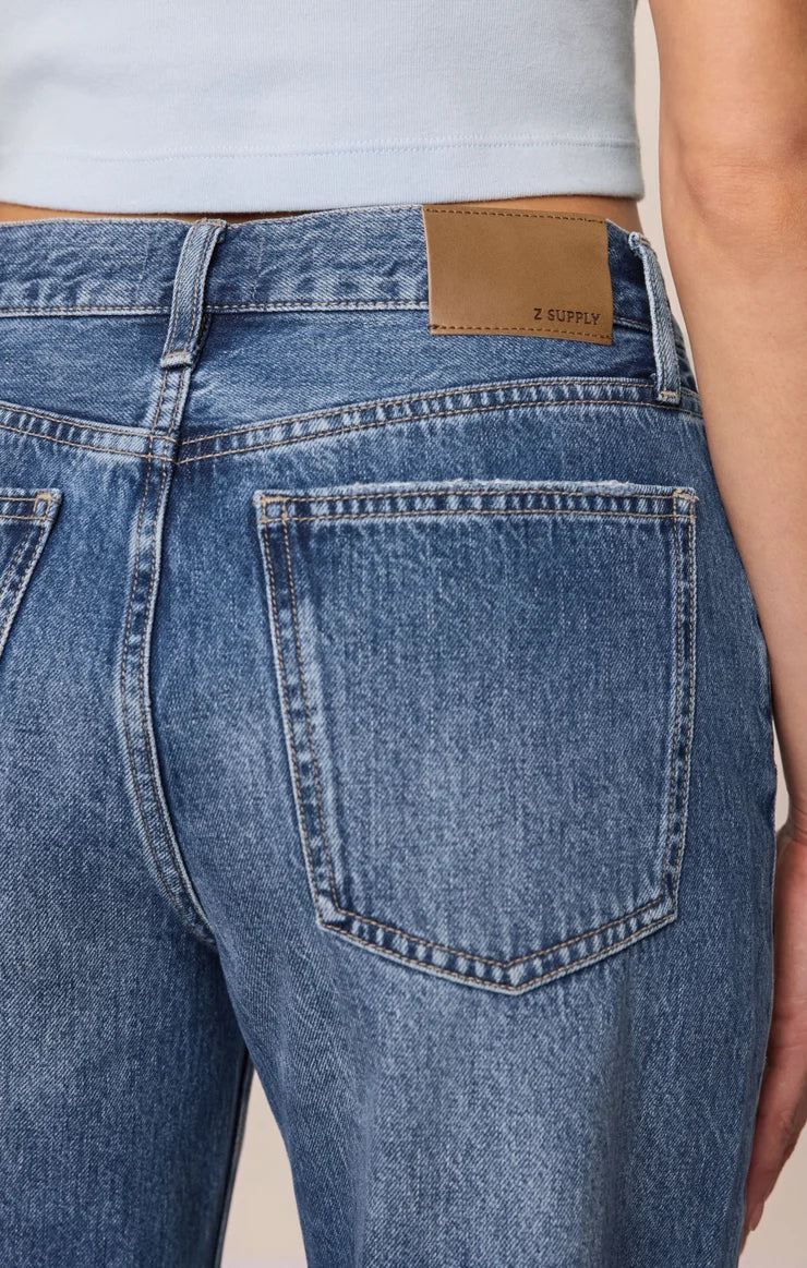 Z Supply The Off Duty Bowed Ankle Jean in Breakpoint