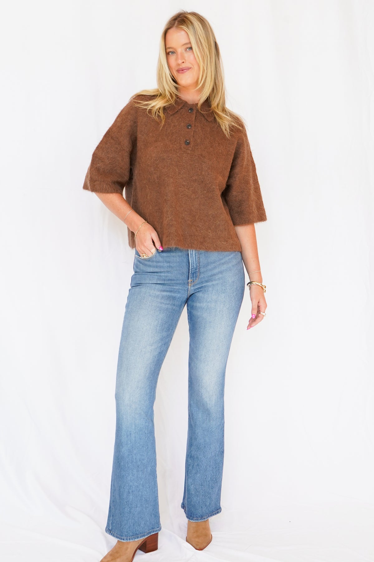 Good_American_Soft_Tech_Good_Classic_Bootcut_Jean