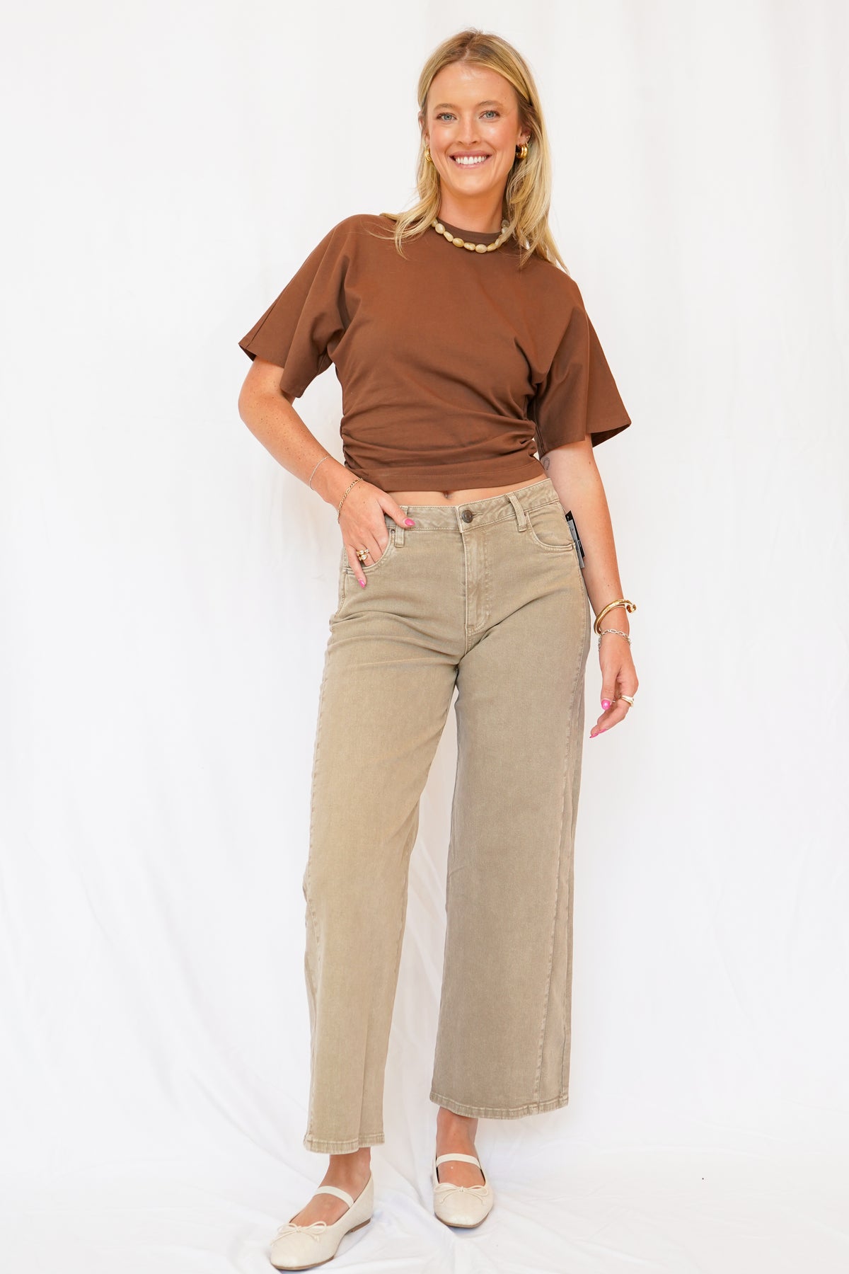 KUT Meg High Rise Wide Leg Side Panel Jean in Milk Tea