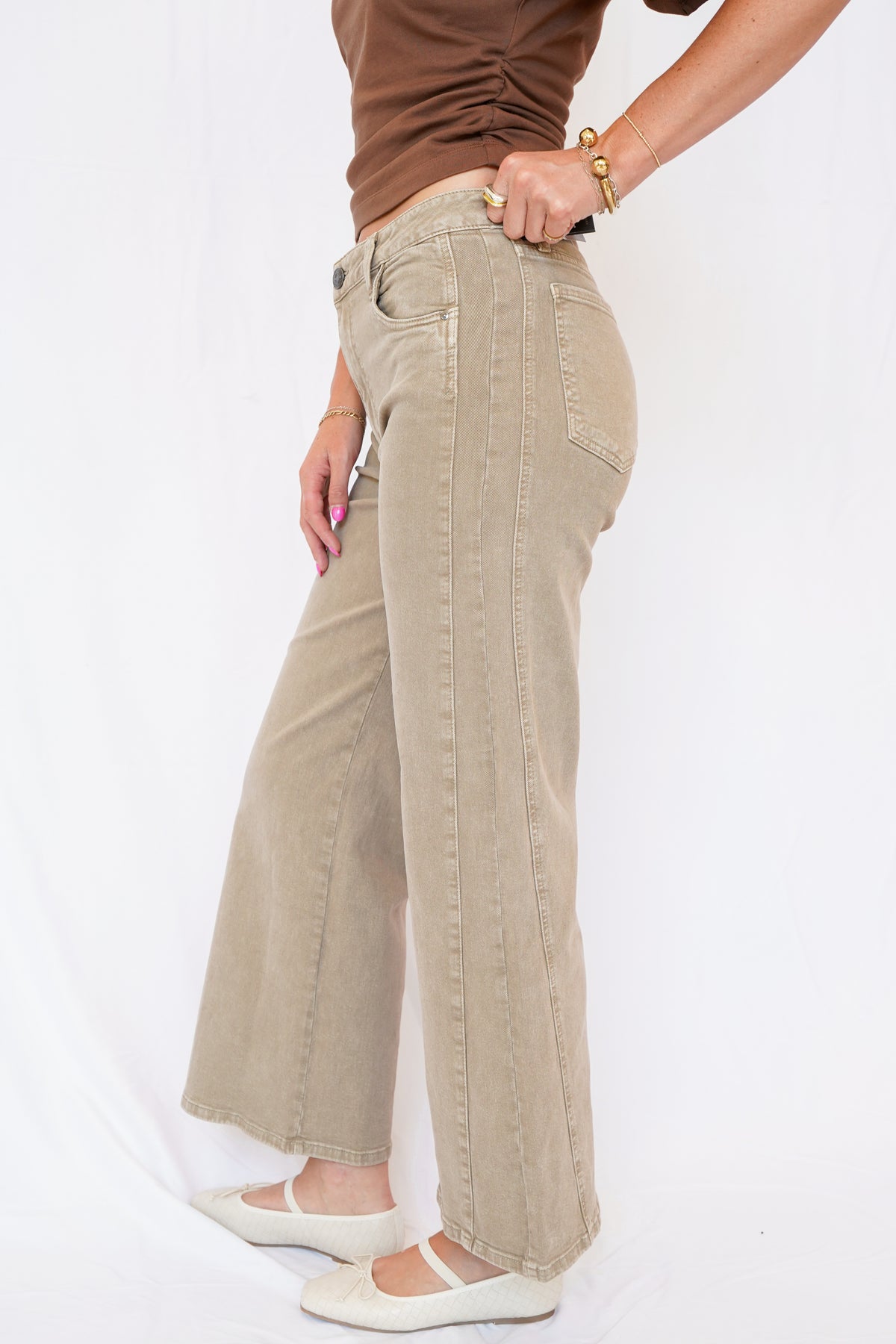 KUT Meg High Rise Wide Leg Side Panel Jean in Milk Tea