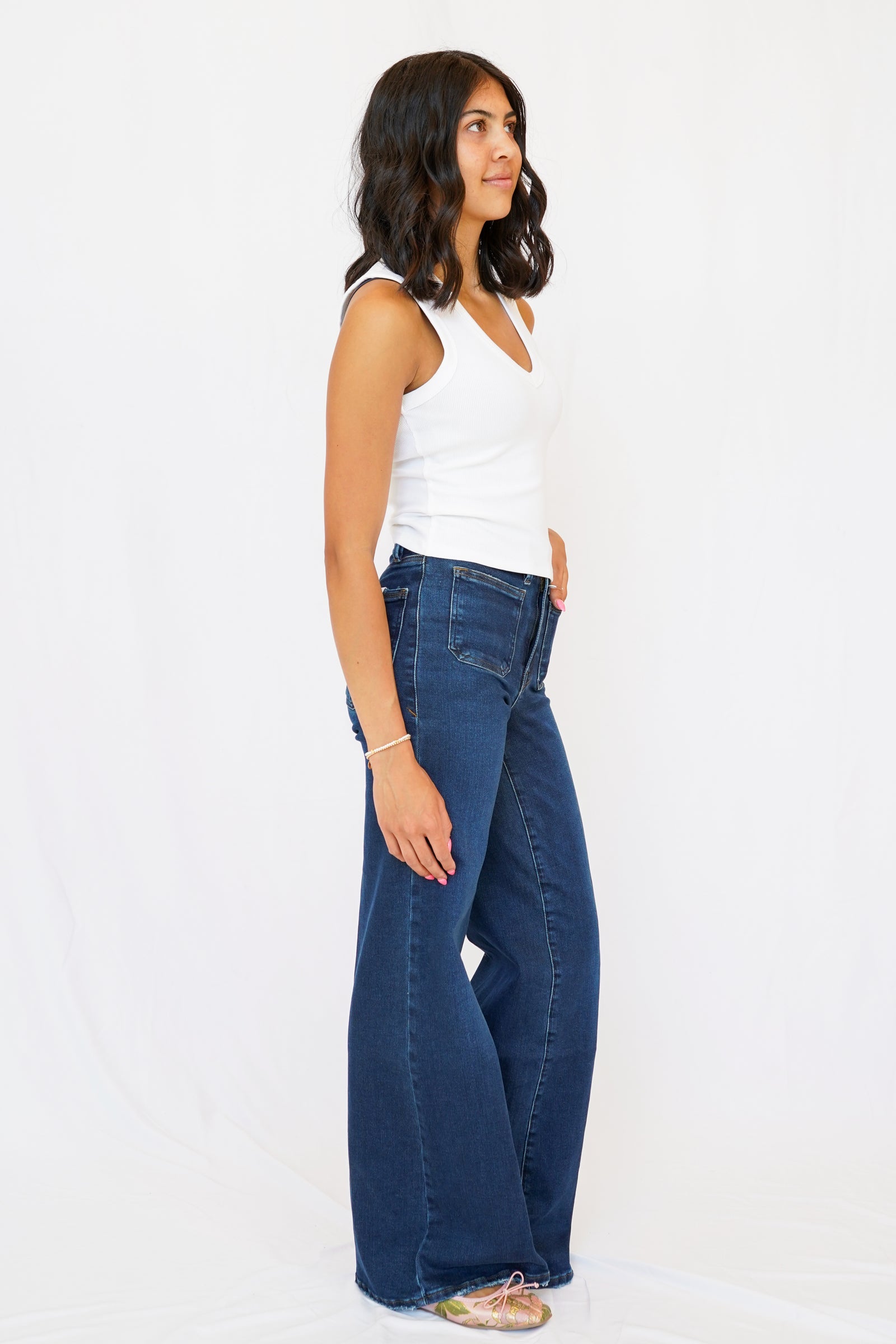 KUT Meg High Rise Wide Leg With Patch Pockets Reg Hem Jean in Cheerfully