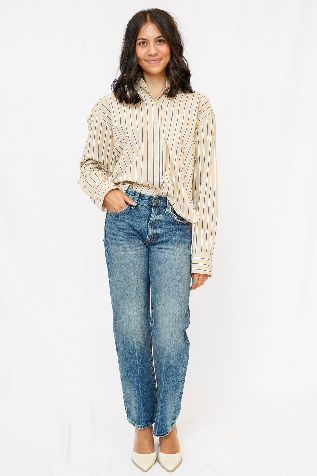 Good American The Poplin Easy Shirt in Dune Stripe