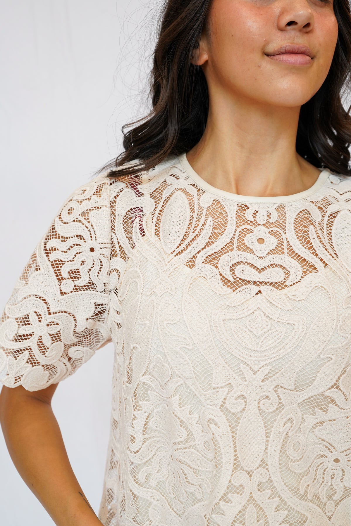 Cabellero Carmen Top in Natural Lace