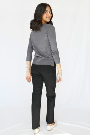 Stretchy Straight Cropped Jeans in Black