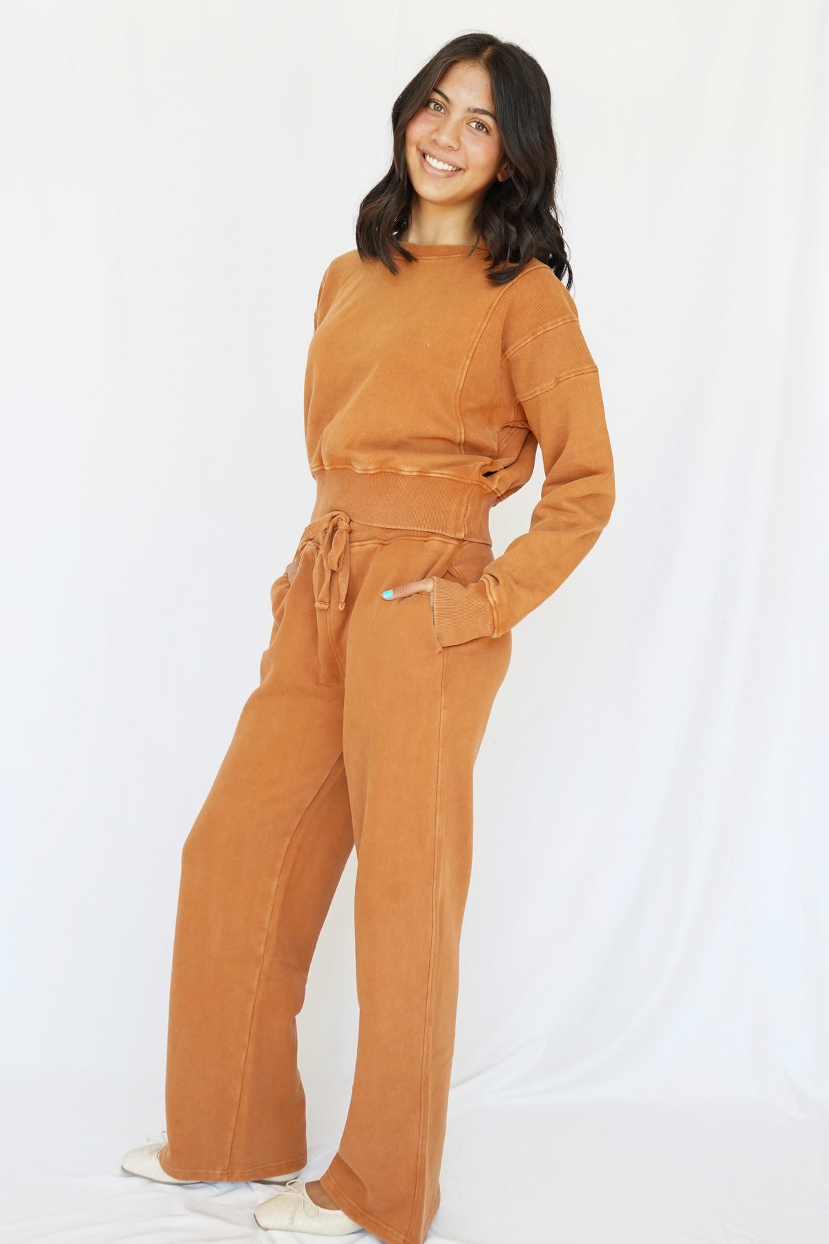 Elena Lounge Pants in Almond