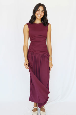 Anniston Ruched Side Sleeveless Dress in Burgundy