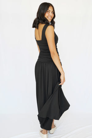 Anniston Ruched Side Sleeveless Dress in Black