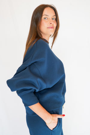 Vera Sweatshirt in Blue Thunder