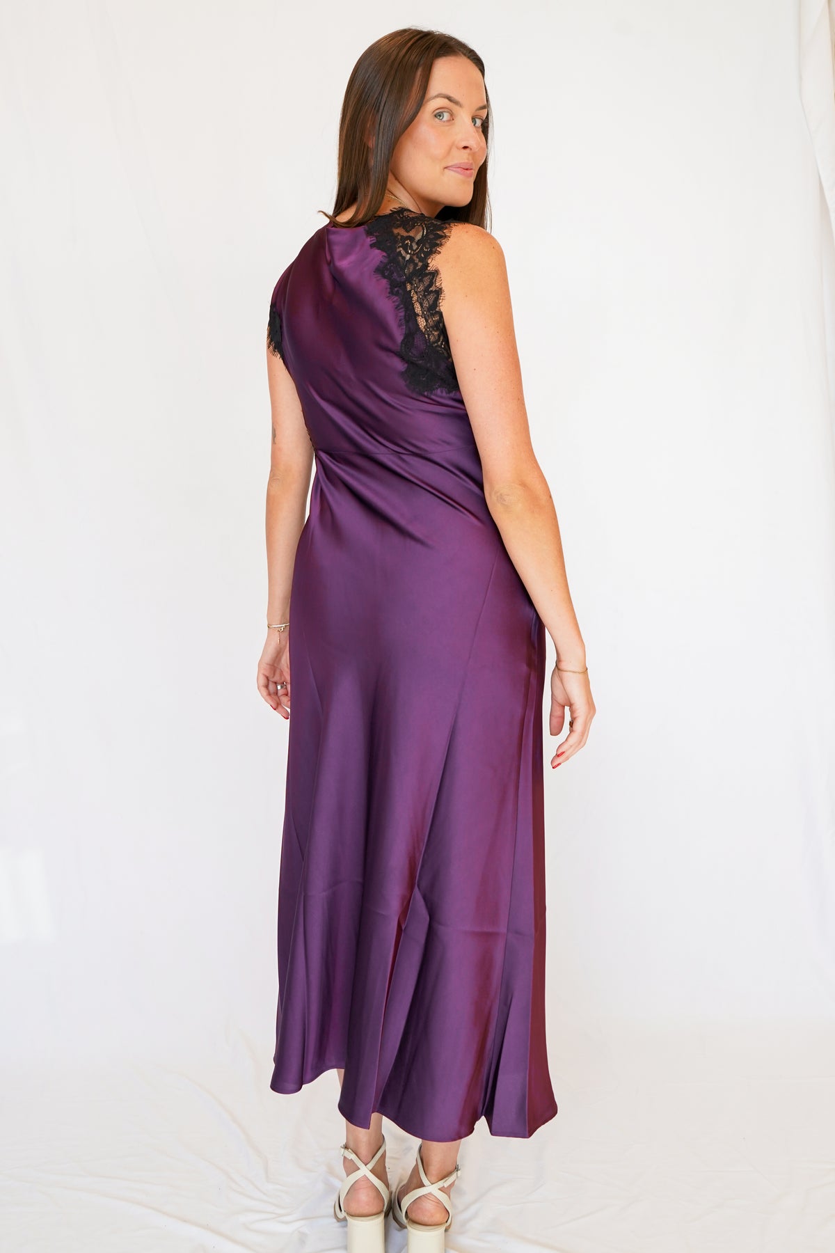 Maris Dress in Plum Black