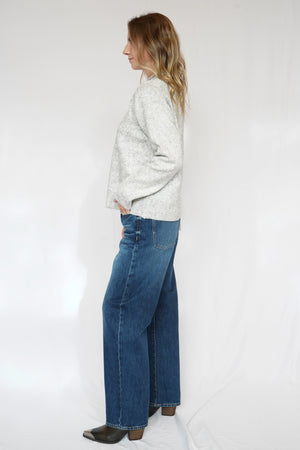 Alex Classic Wool Blend Sweater in Heather Grey