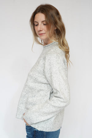 Alex Classic Wool Blend Sweater in Heather Grey