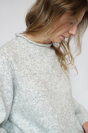 Alex Classic Wool Blend Sweater in Heather Grey