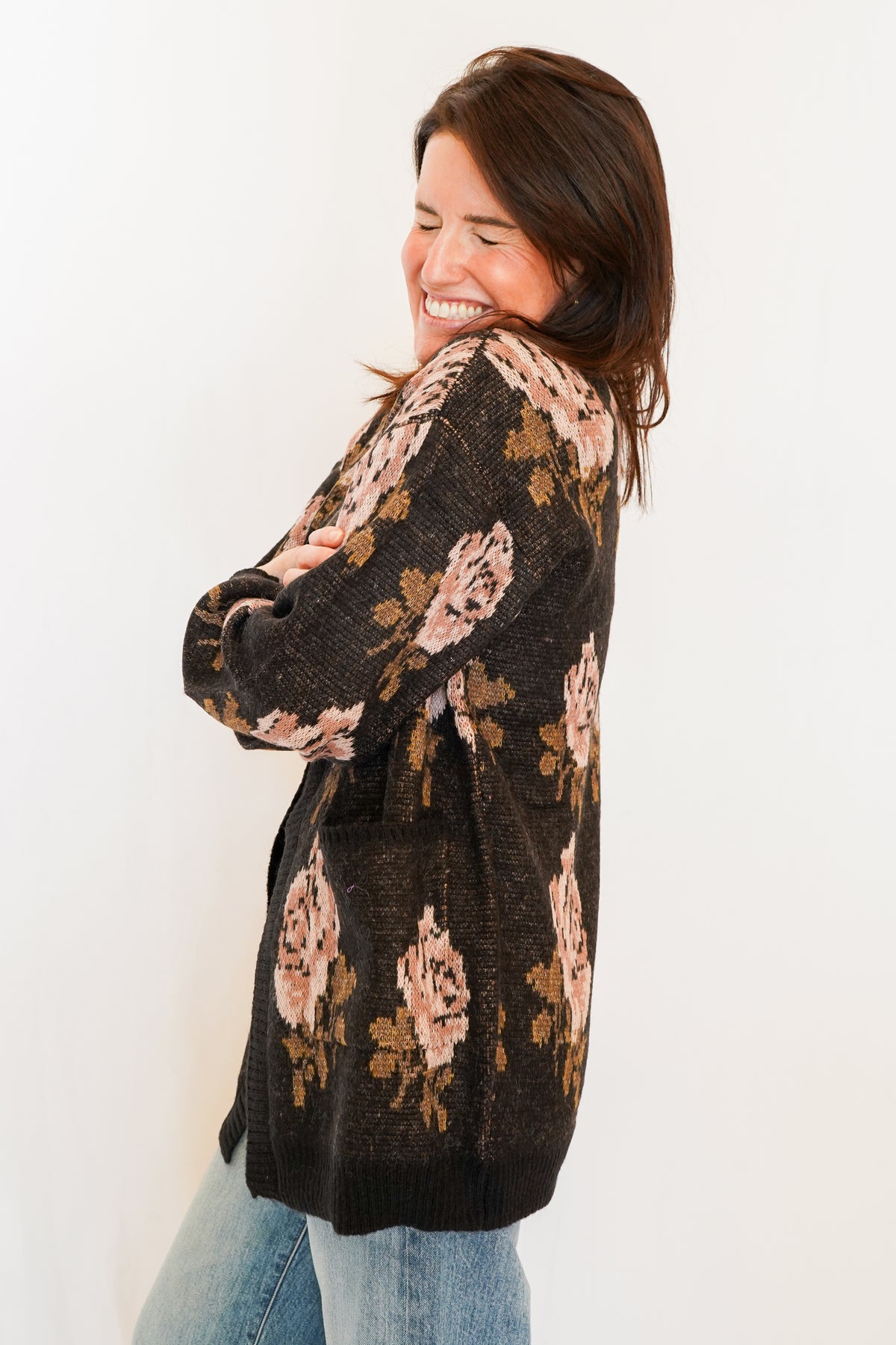 Rosette Cardigan in Black
