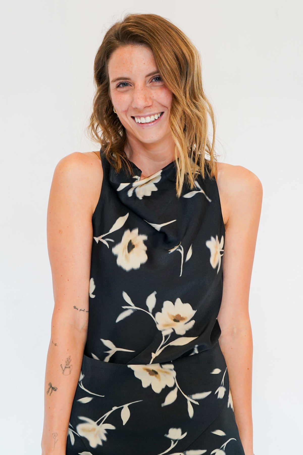 Lewinae Floral Top in Black