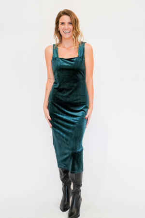 dRA Milos Velvet Dress in Green