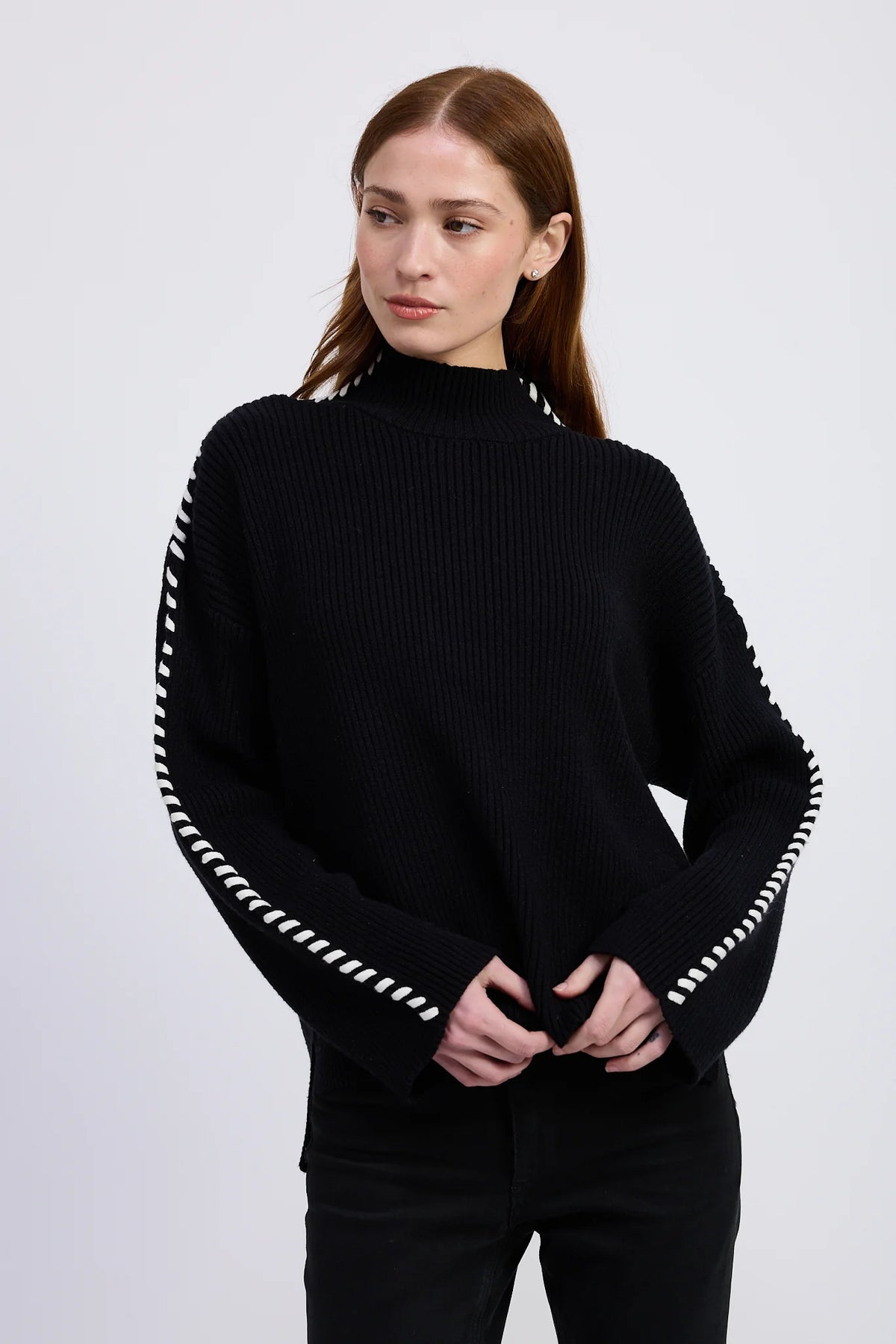 En Saison Romilla Black Sweater