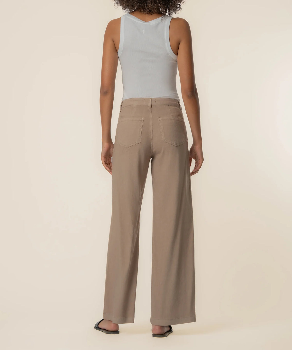 Kut Meg High Rise Wide Leg with Patch Pocket
