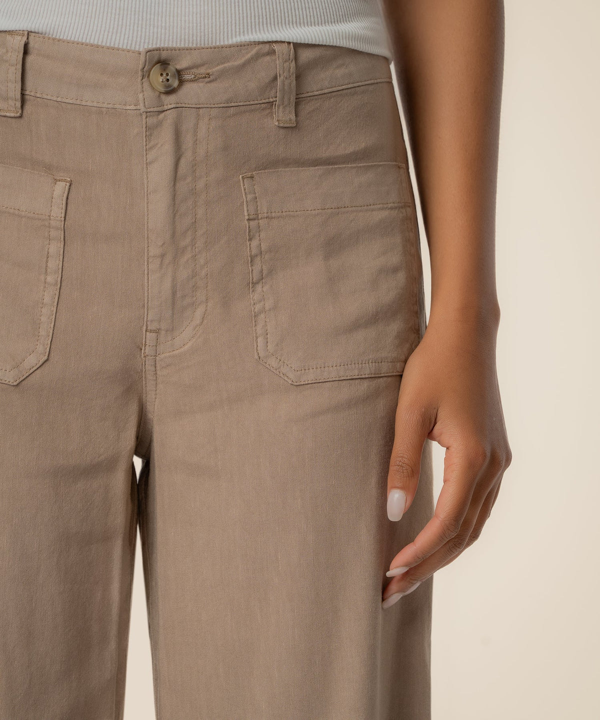 Kut Meg High Rise Wide Leg with Patch Pocket