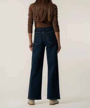 KUT Meg High Rise Wide Leg Side Panel Jean in Evaluated