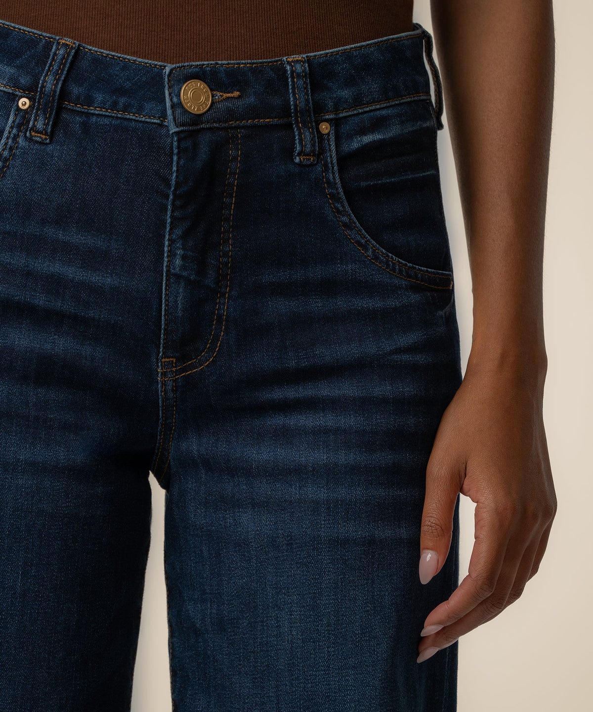 KUT Maya High Rise Fab Ab Wide Leg Jean in Angelically