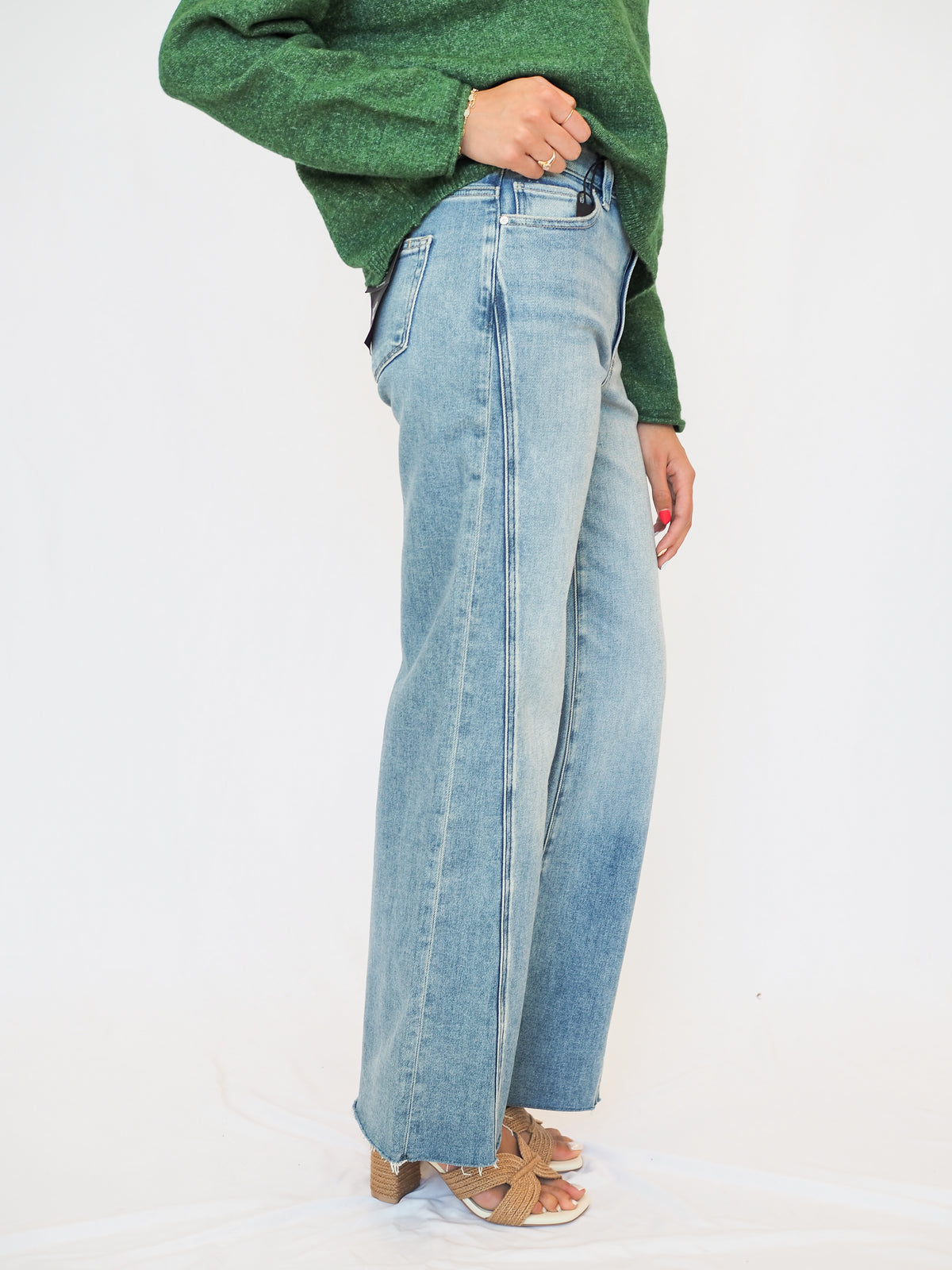 PAIGE Denim Anessa 31" Twisted Outseam Panel Jeans in Explorer
